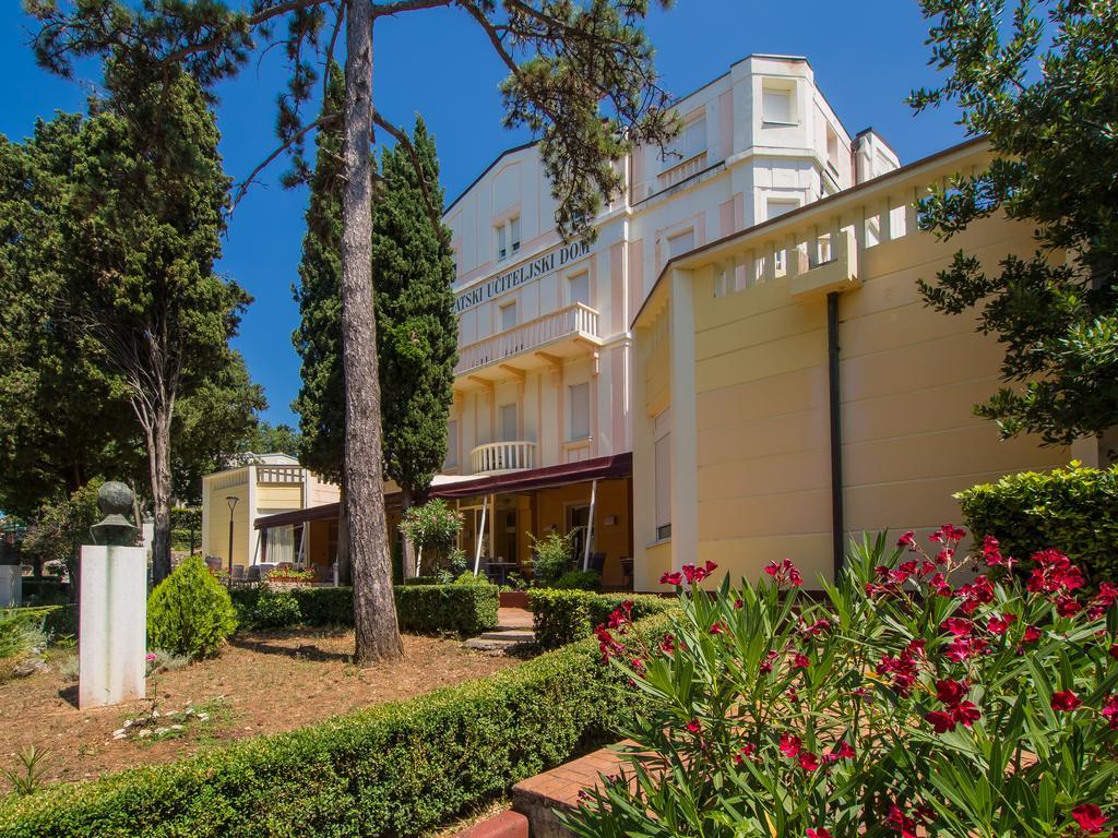 Hotel Vila Ruzica- Glavna Zgrada I Depandanse Crikvenica Bagian luar foto